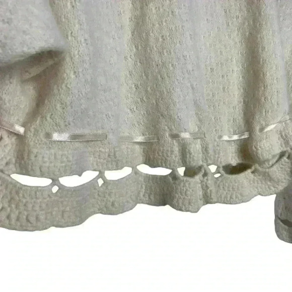 Victoria’s Secret vintage GOLD LABEL, cream, SOFT,romantic,delicate,bed jacketOS - Picture 5 of 13